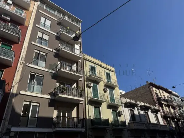 Trilocale via Nicolai 395, Bari