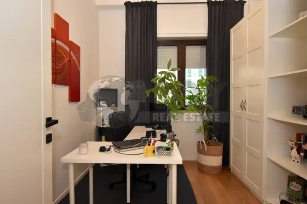 Monolocale 69, Lecce
