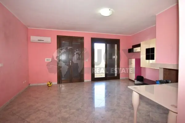Villa Trifamiliare via Verga 10, Salice Salentino