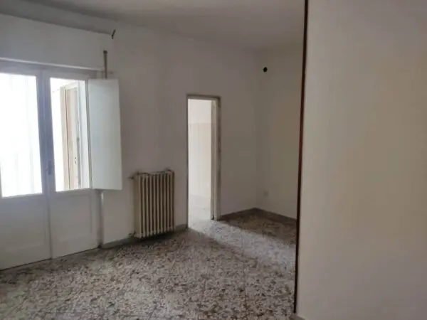 Trilocale via Col Di Lana 3b, Ceglie Del Campo, Bari
