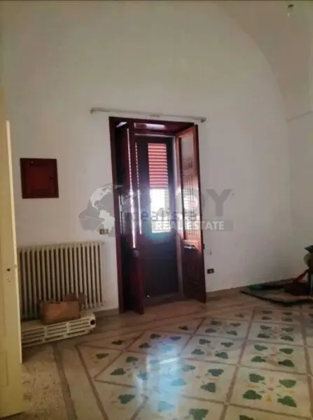 Villa Trifamiliare via Montello 28, Zollino