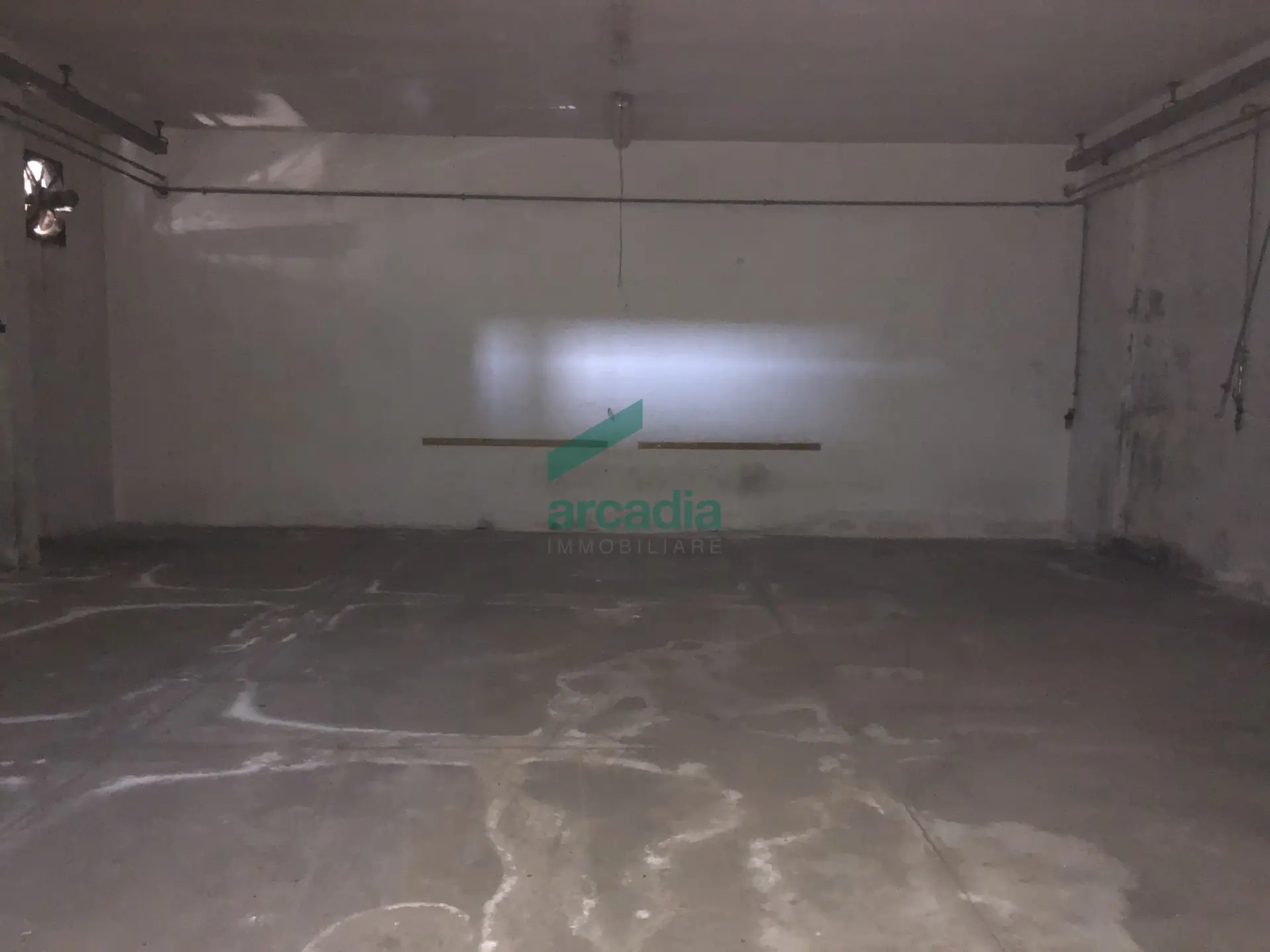 Immagine per Industriale in affitto a Modugno via Sp 231