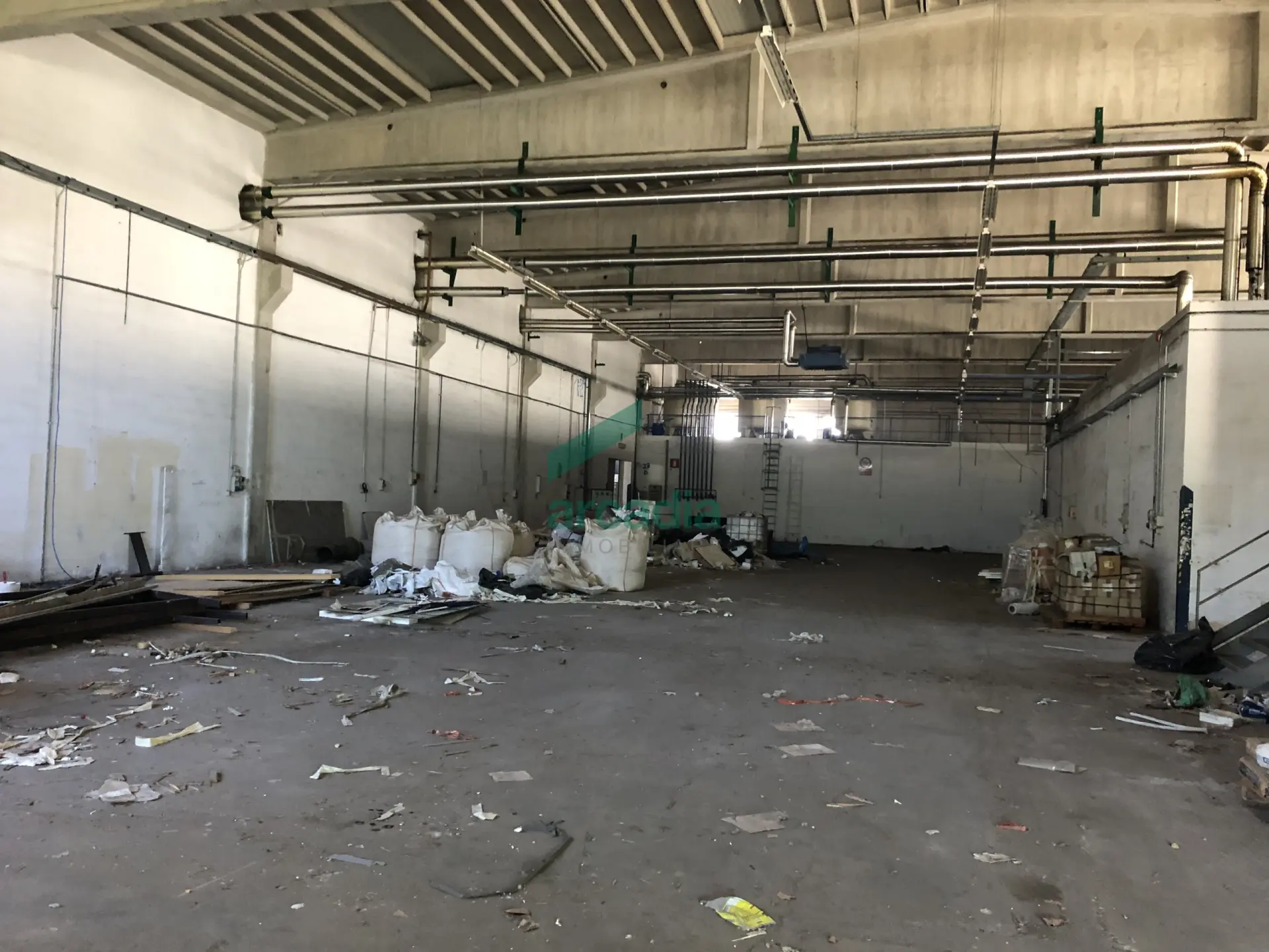 Immagine per Industriale in affitto a Modugno via Sp 231