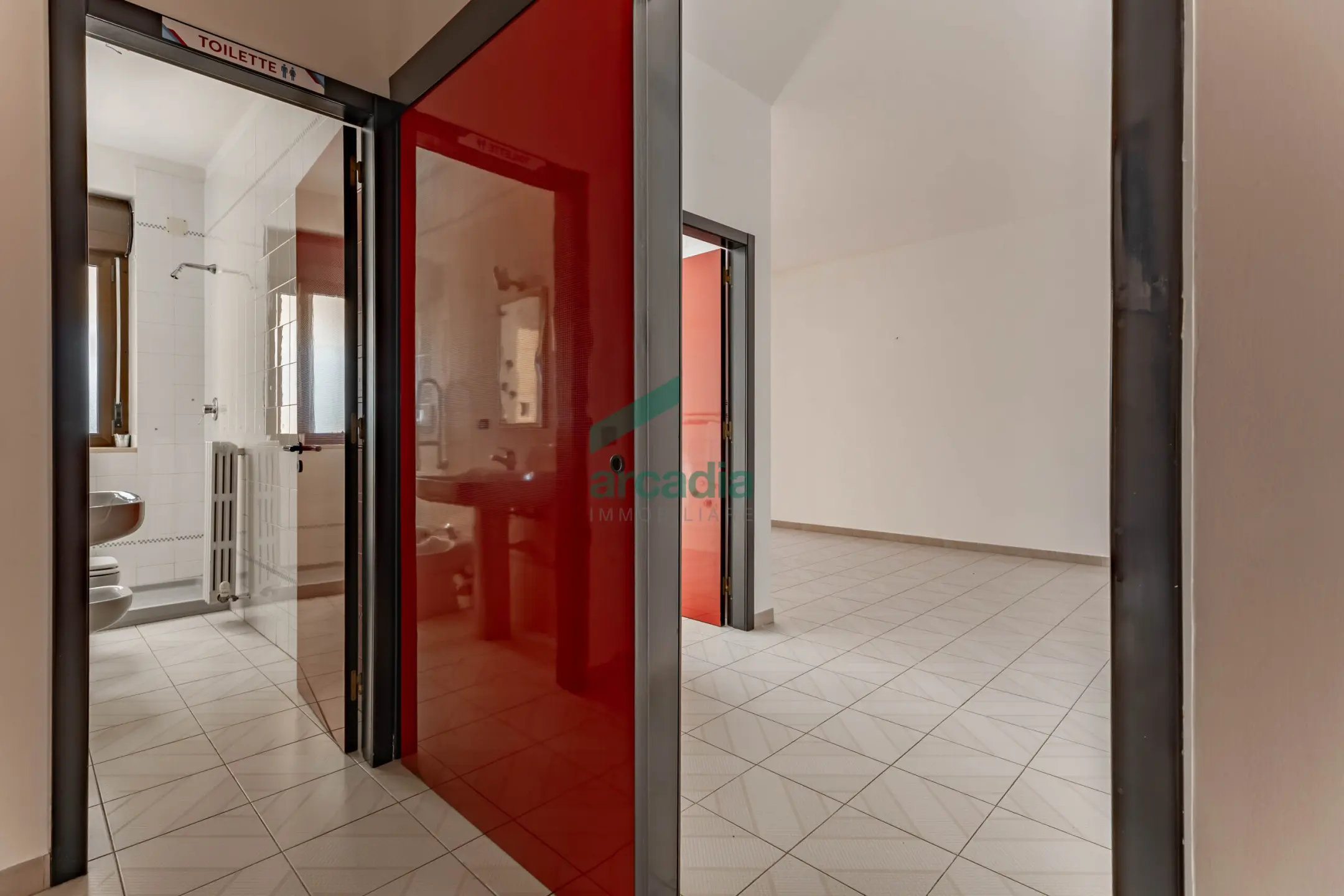 Immagine per Area verde in vendita a Bari via Camillo Rosalba 49