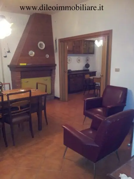 Villa Trifamiliare via Contrada Rocchetta 13, Castorano