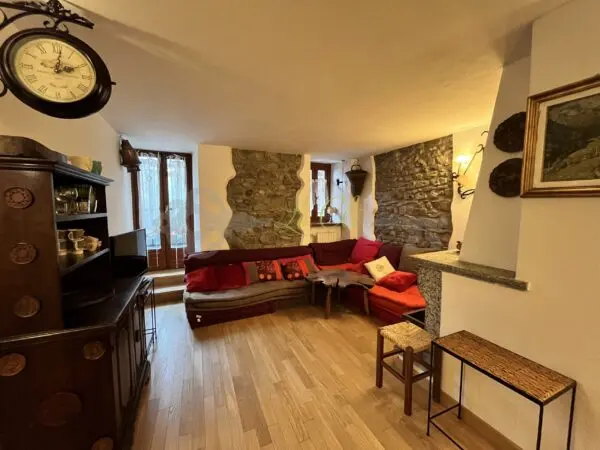 Quadrilocale via Passaggio Truchet 2b, Courmayeur