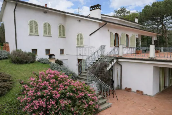 Villa via Dei Cotani 211, Lucca