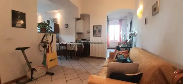 Monolocale via Buonviaggio 40, La Spezia
