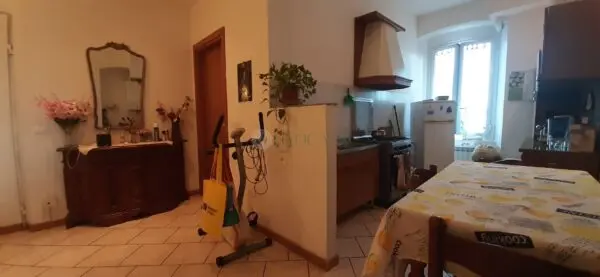 Monolocale via Buonviaggio 40, La Spezia