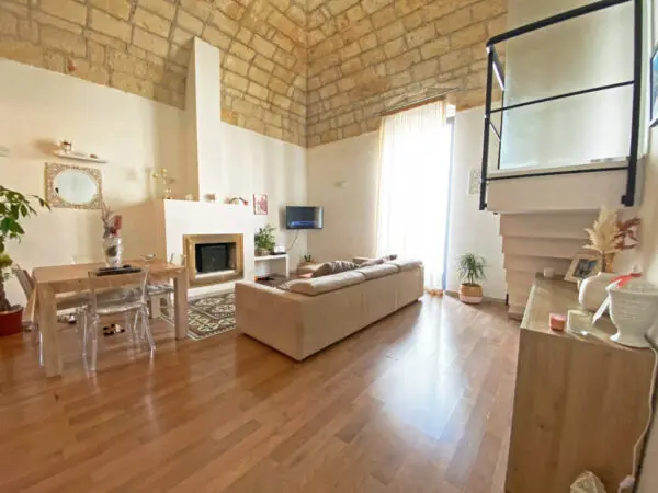 Appartamento via Cristoforo Colombo 25, Brindisi