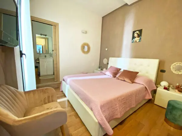 Appartamento via Cristoforo Colombo 25, Brindisi