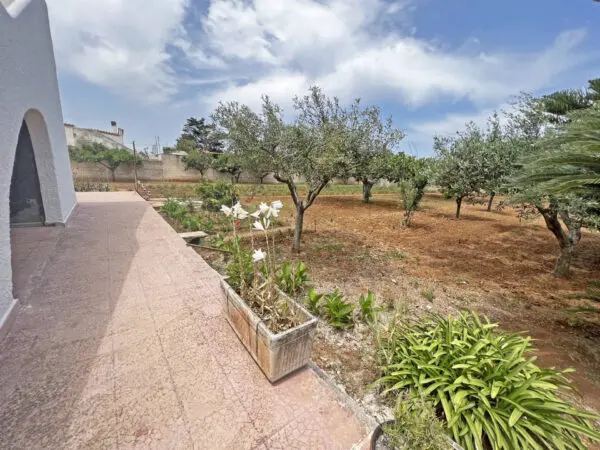 Villa via Ulisse 14, Brindisi