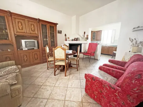 Villa via Ulisse 14, Brindisi