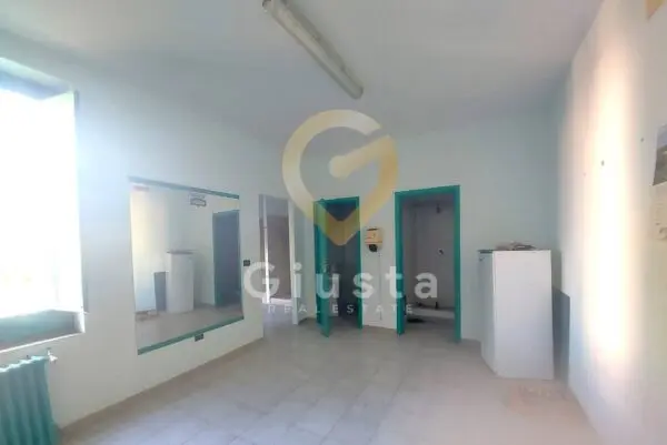 Appartamento via Francesco Baracca 10, Brindisi