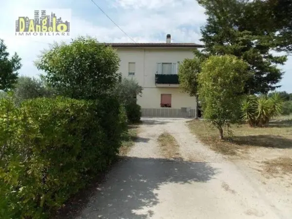 Casa Indipendente via Contrada San Lazzaro, Offida