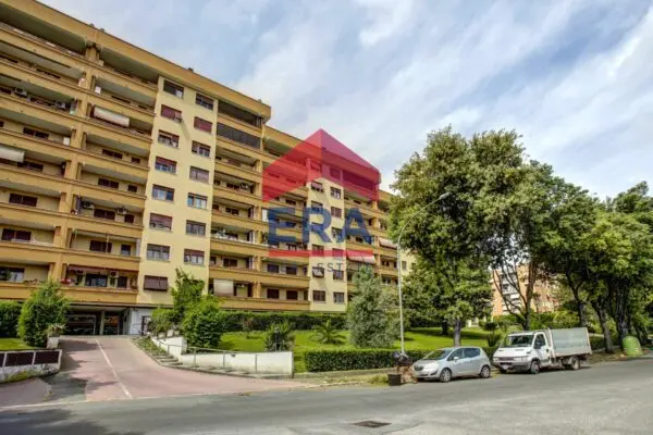 Appartamento viale Degli Eroi Di Rodi 85, Roma