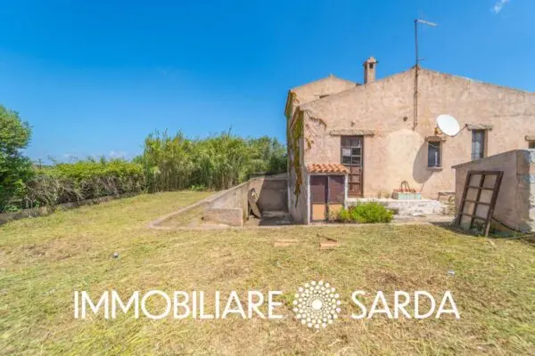 Locale Commerciale SS 133 - Loc. Scopa, Padru