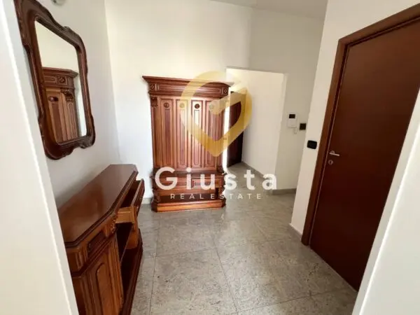 Appartamento via Vittorio Veneto 15, Mesagne