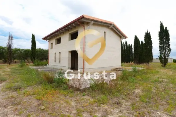 Villa via Vittorio Emanuele Iii, San Pancrazio Salentino