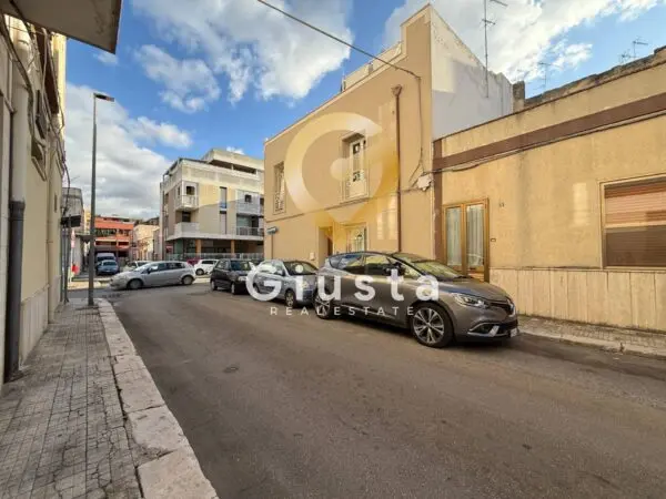 Casa Indipendente via Monte San Michele 31, Brindisi