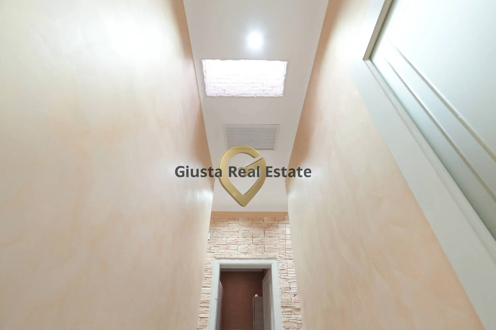 Immagine per Casa indipendente in vendita a Mesagne Piazza Unità D'Italia 3
