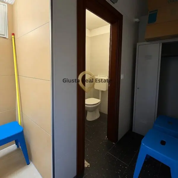 Attività Commerciale via De Catignano 3, Brindisi
