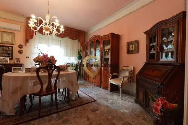 Appartamento Via Val D'Aosta 8, Mesagne
