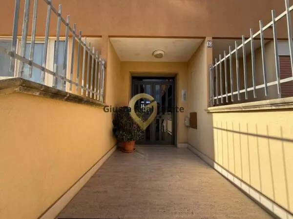 Appartamento via Angelo Lanzellotti 10, Brindisi