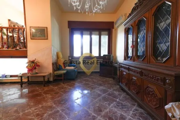 Casa Indipendente via Alfieri 5, San Pietro Vernotico