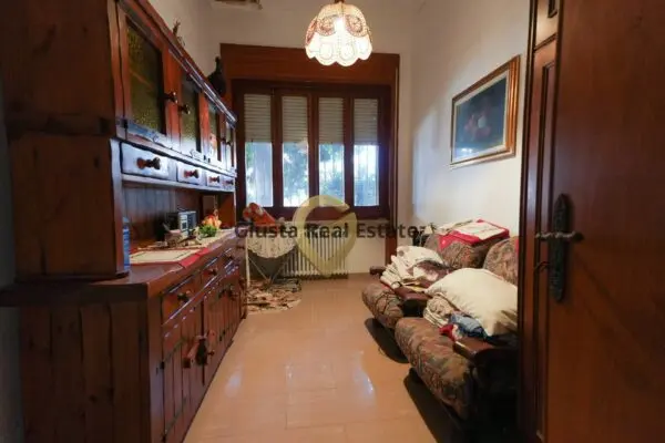 Casa Indipendente via Alfieri 5, San Pietro Vernotico
