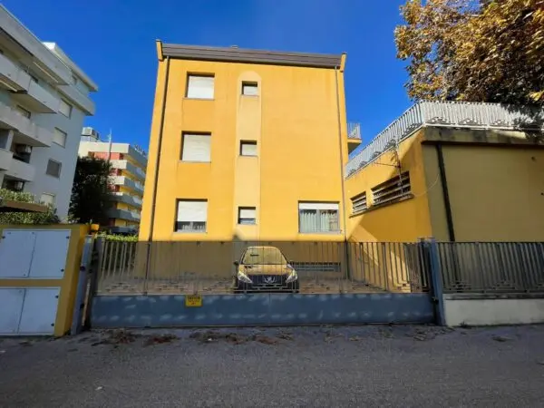 Appartamento viale Regina Elena 45, Rimini