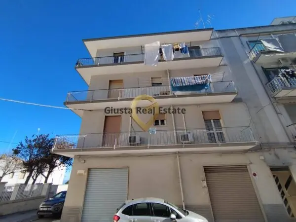Appartamento via Rimini 5, Ostuni