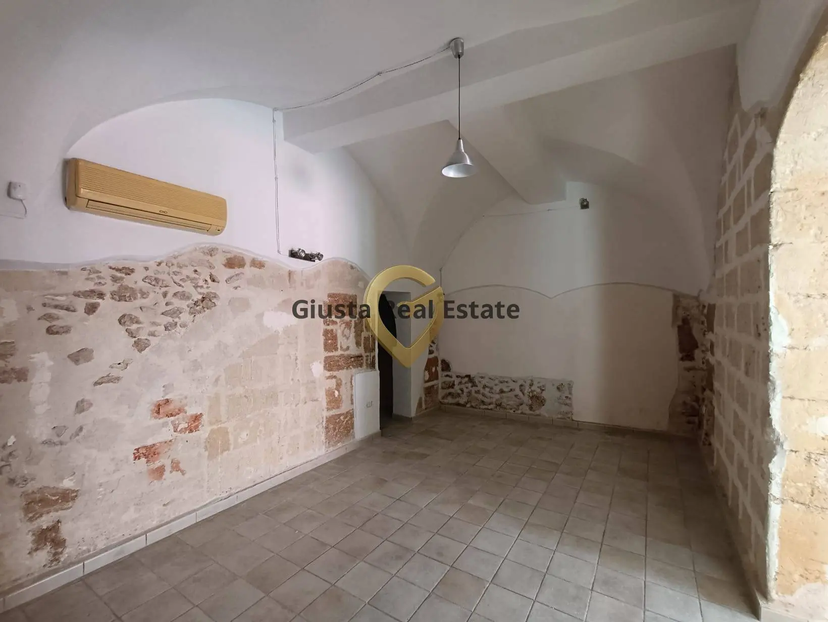 Immagine per Locale Commerciale in vendita a Brindisi Via Giuseppe  Mazzini 1