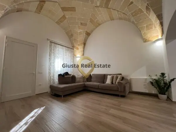Casa Indipendente via Dante Alighieri 84, San Pietro Vernotico