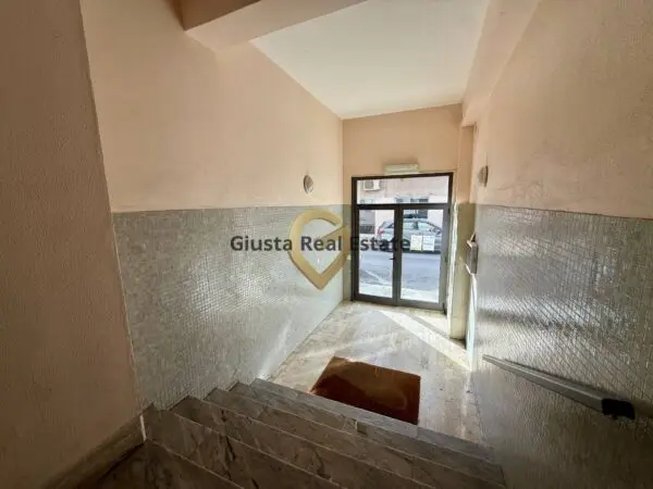 Appartamento via Romagna 3, Brindisi