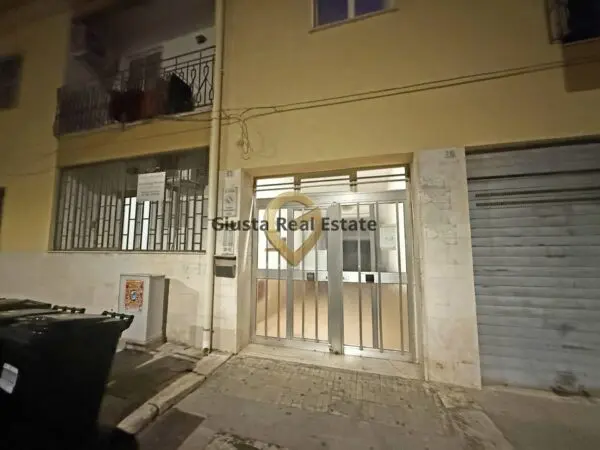 Appartamento via Fratelli Cervi 19, Brindisi