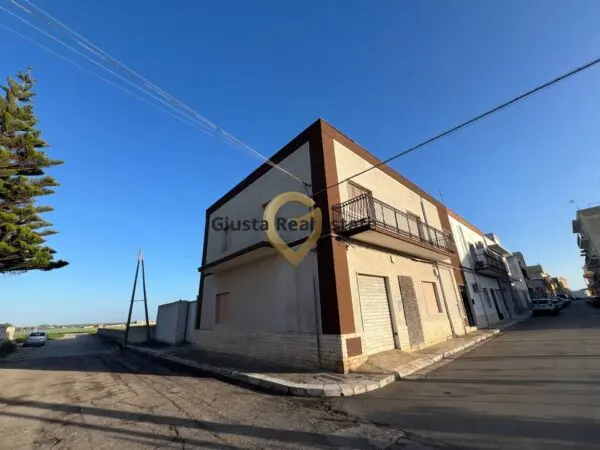 Casa Semindipendente via Livenza 24, Mesagne
