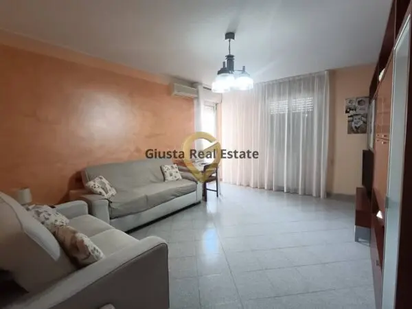Appartamento via Dei Garofani 6, Brindisi