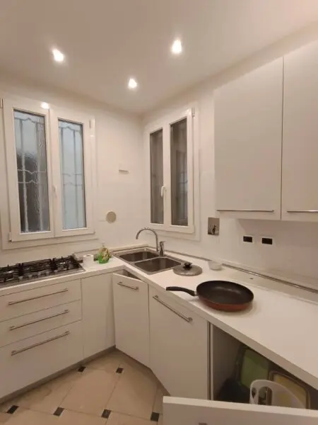 Appartamento via Francesco Rismondo, Modena