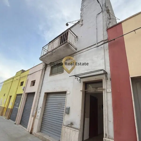 Casa Indipendente via Ippolito 7, Latiano