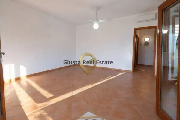 Villa via Torre Testa 39, Brindisi