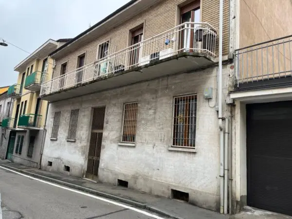 Appartamento via Cairoli 30, Moncalieri