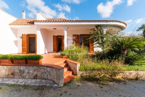Villa via Benedetto Leuzzi 38 a, Nardò