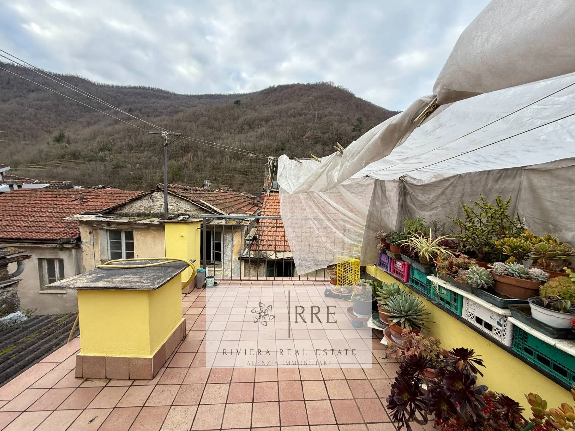 Immagine per Casa indipendente in vendita a Vessalico via De Filippi 