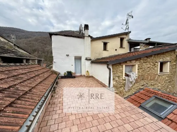 Casa Indipendente via De Filippi, Vessalico
