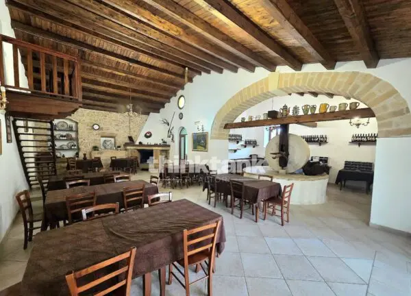 Rustico/Casale SS115 Km4, Vittoria