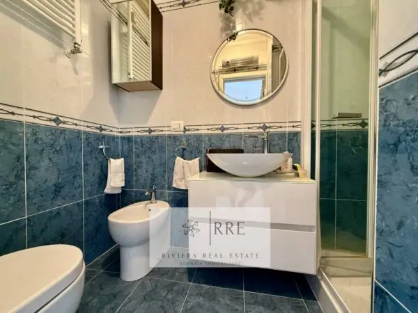 Appartamento via Bavera, Alassio