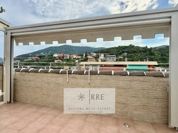 Appartamento via Bavera, Alassio