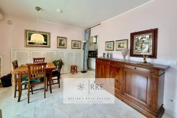 Appartamento via Bavera, Alassio