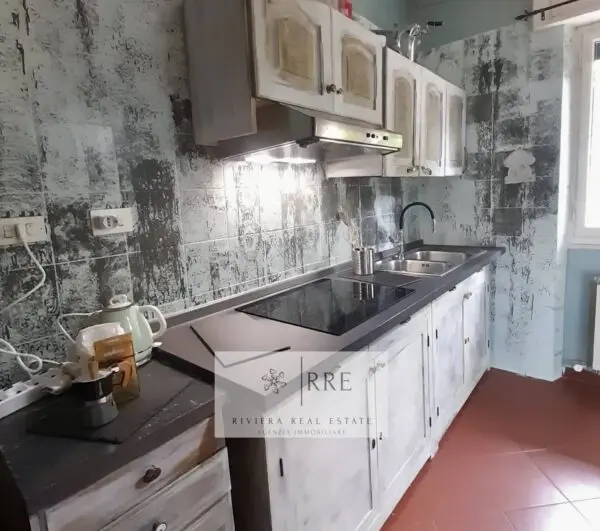 Appartamento via Accame, Pietra Ligure